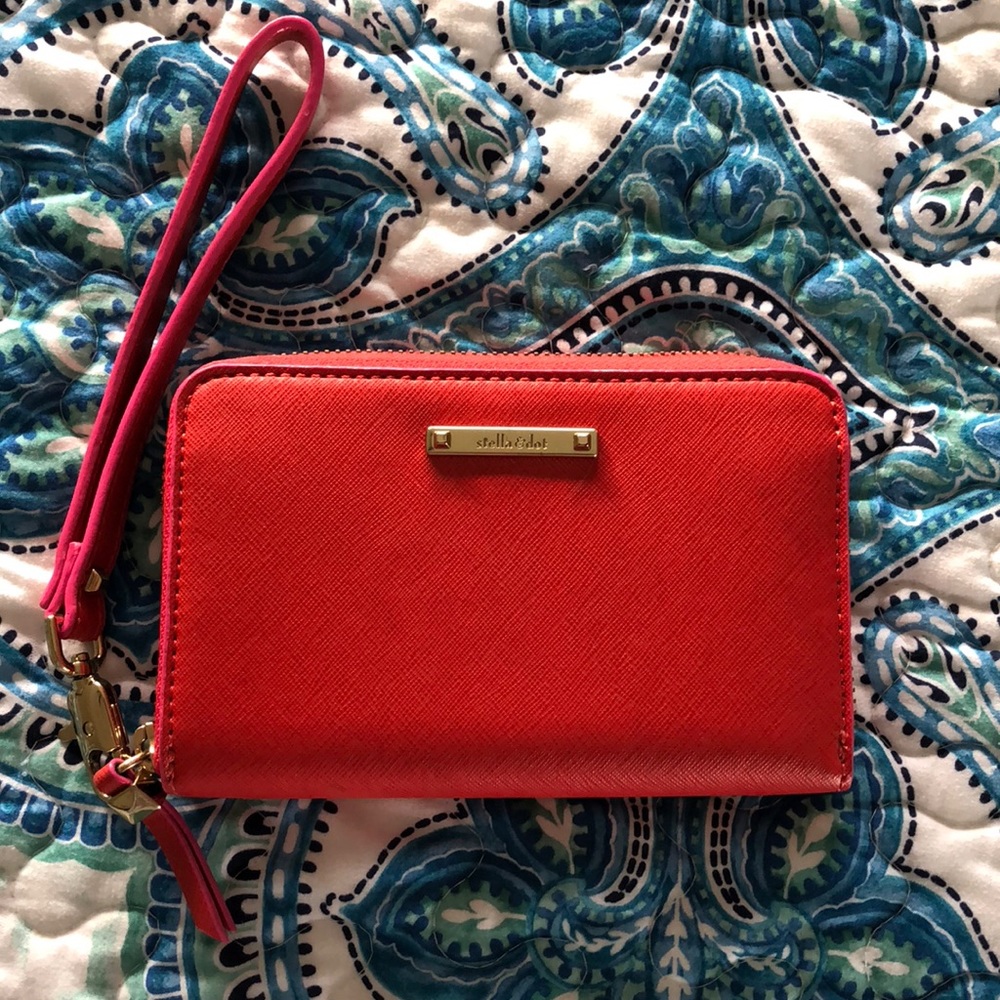 Stella & Dot Tech Wallet